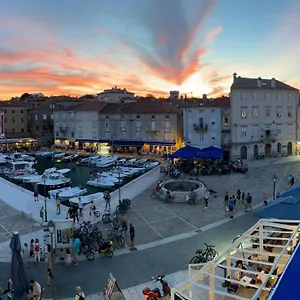 Augustini Cres